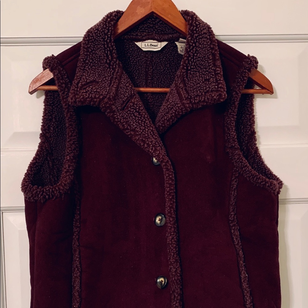 🔆SALE🔆 LL Bean Sherpa Lined Microsuede Vest